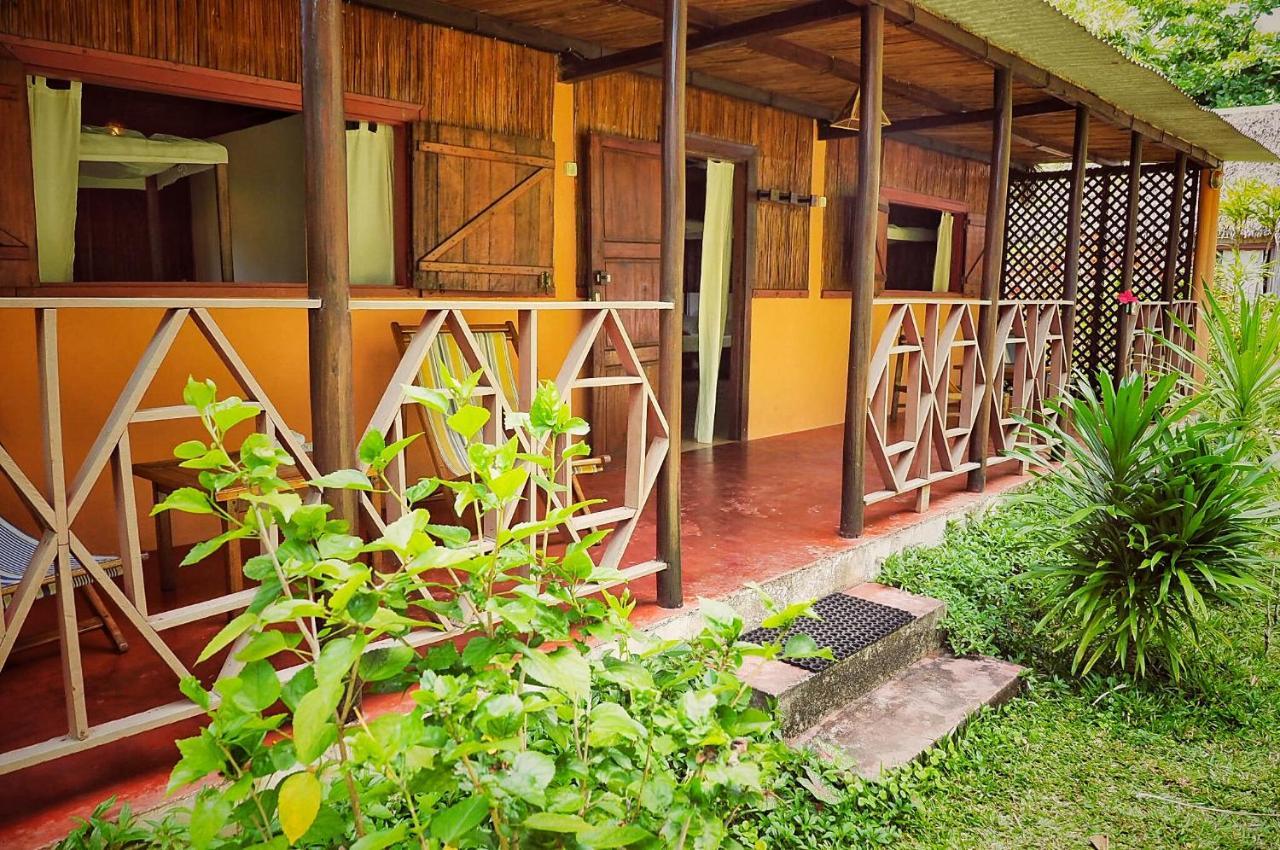 Lakana Hotel Ile Sainte-Marie Exterior photo